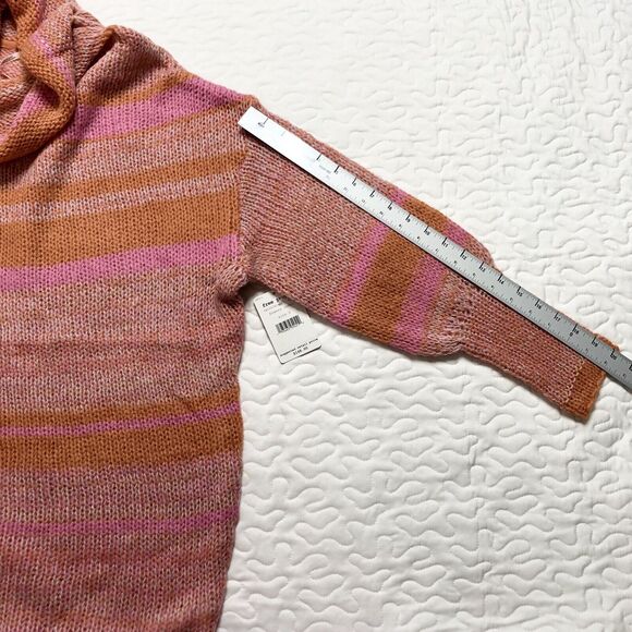 NWT Free People Candy Stripe Tunic Sweater Pullover Sm Flowers Combo OB1043829 - Picture 9 of 9